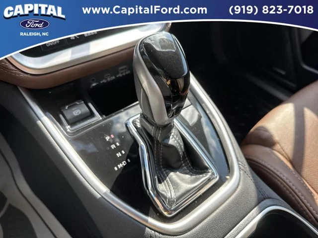 Used 2024 Black Subaru Touring image 31