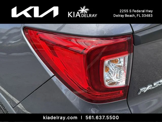 Used 2021 Gray Honda Touring image 7