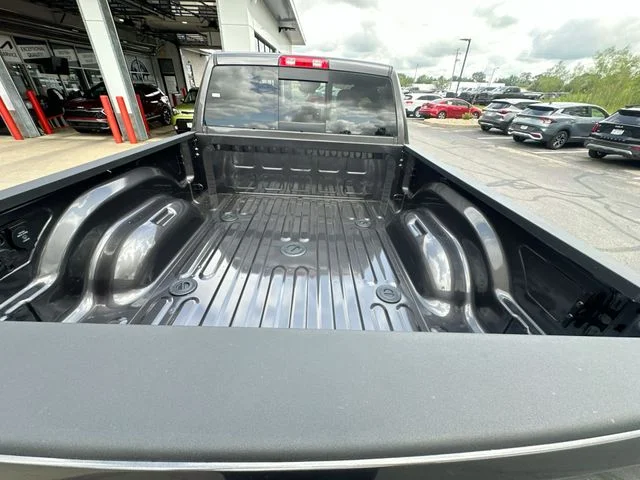 New 2026 Granite Crystal Metallic Clearcoat RAM Tradesman image 21