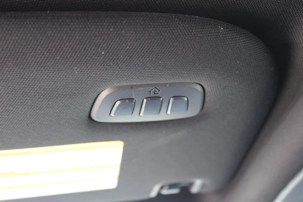 Used 2023 Blue Ford Platinum image 18
