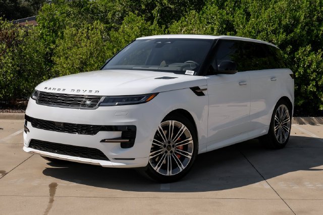 New 2027 Fuji White Land Rover Dynamic SE image 2