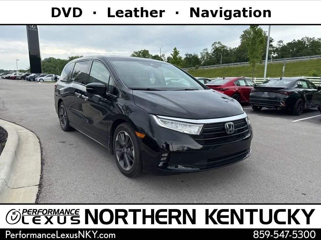 2023 Honda Odyssey Elite's photo