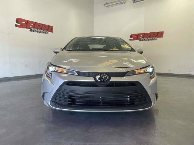 Certified Used 2025 CLASSIC SILVER METALLIC Toyota  image 6