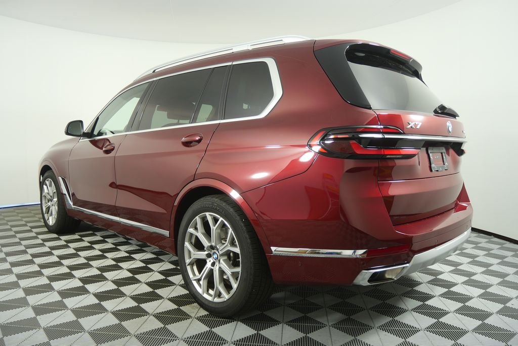 Certified Used 2026 Aventurin Red Metallic BMW xDrive40i image 5