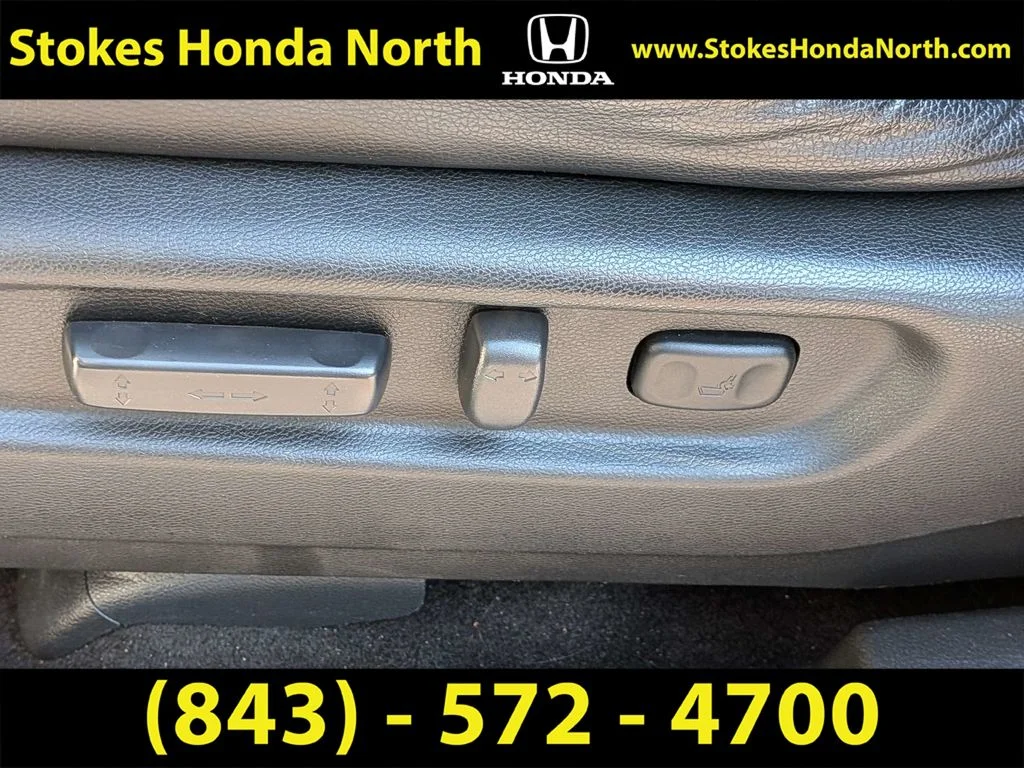 Used 2017  Honda RTL image 20