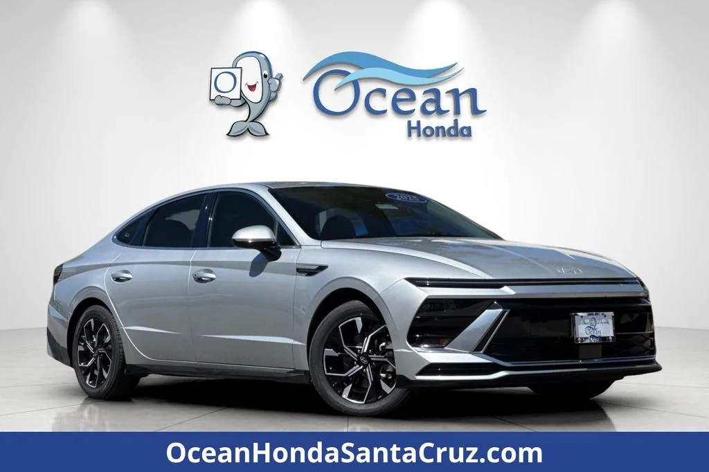 2025 Hyundai Sonata SEL's photo