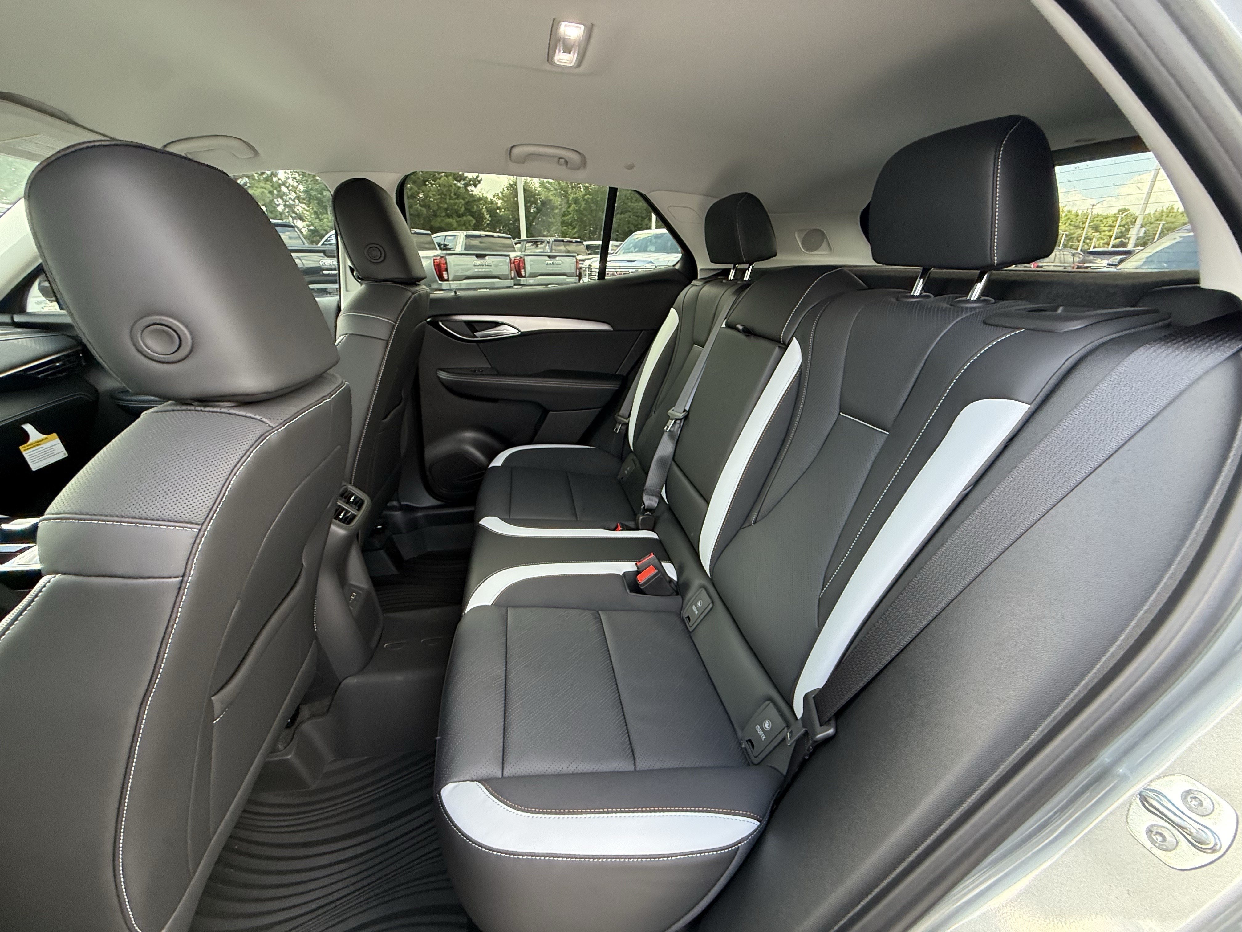 2026 Buick Envision Sport Touring - Photo 15