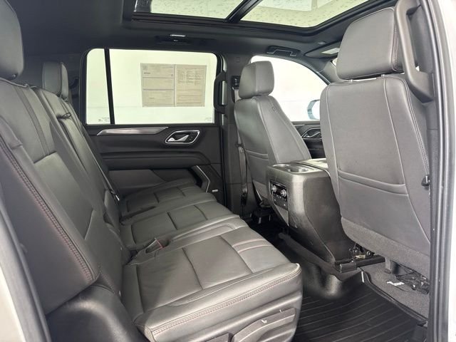 Used 2022 Summit White Chevrolet RST image 5