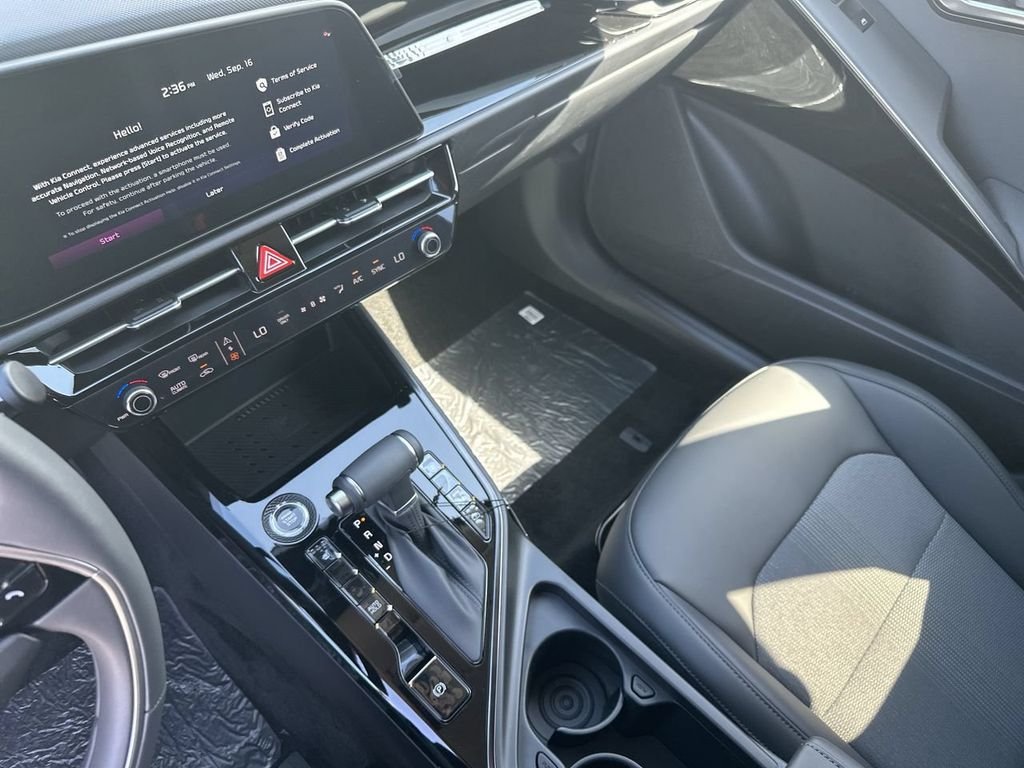 New 2026 Aurora Black Pearl Kia EX image 11