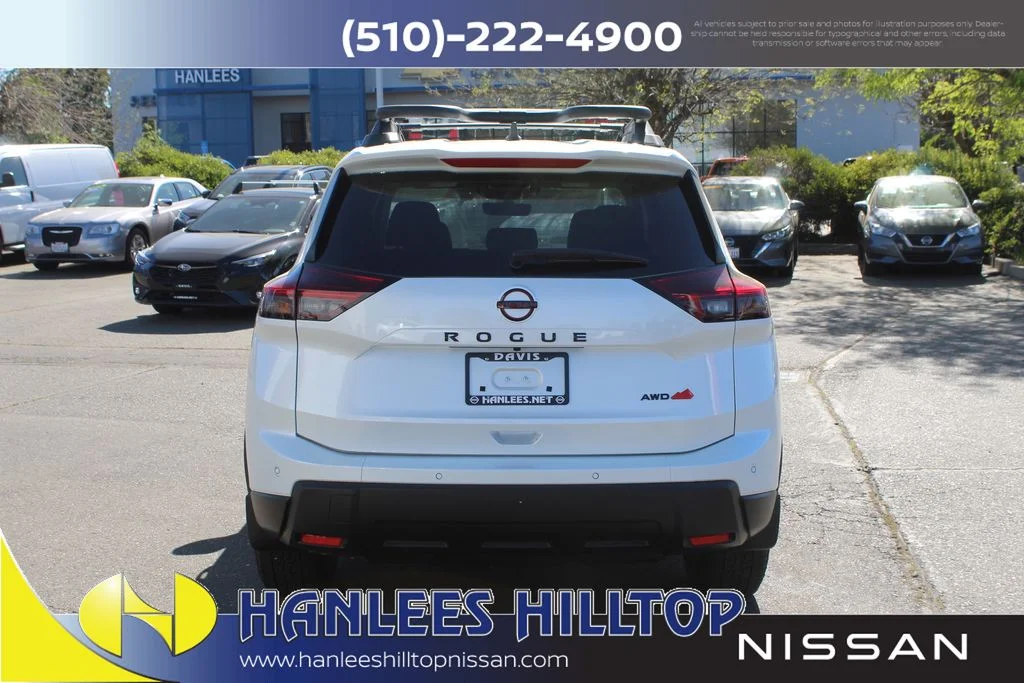 New 2026 Everest White Pearl TriCoat Nissan Rock Creek® image 8