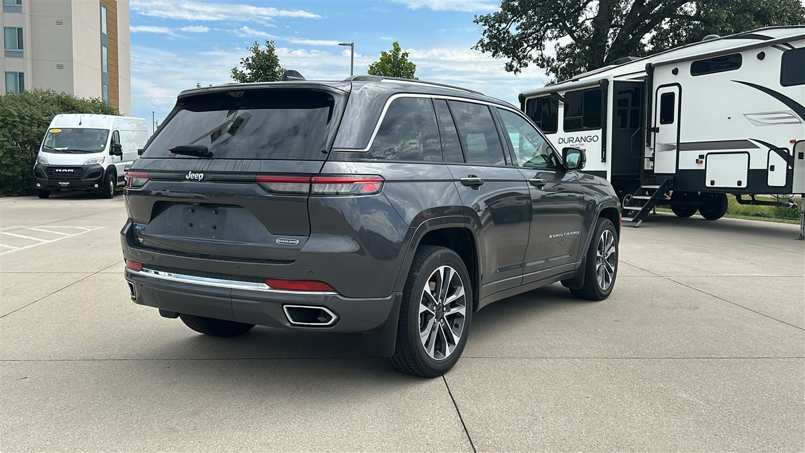 Certified Used 2023 Gray Jeep Overland 4xe image 4