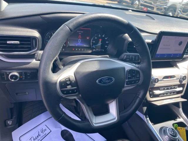 Used 2023 Gray Ford XLT image 15