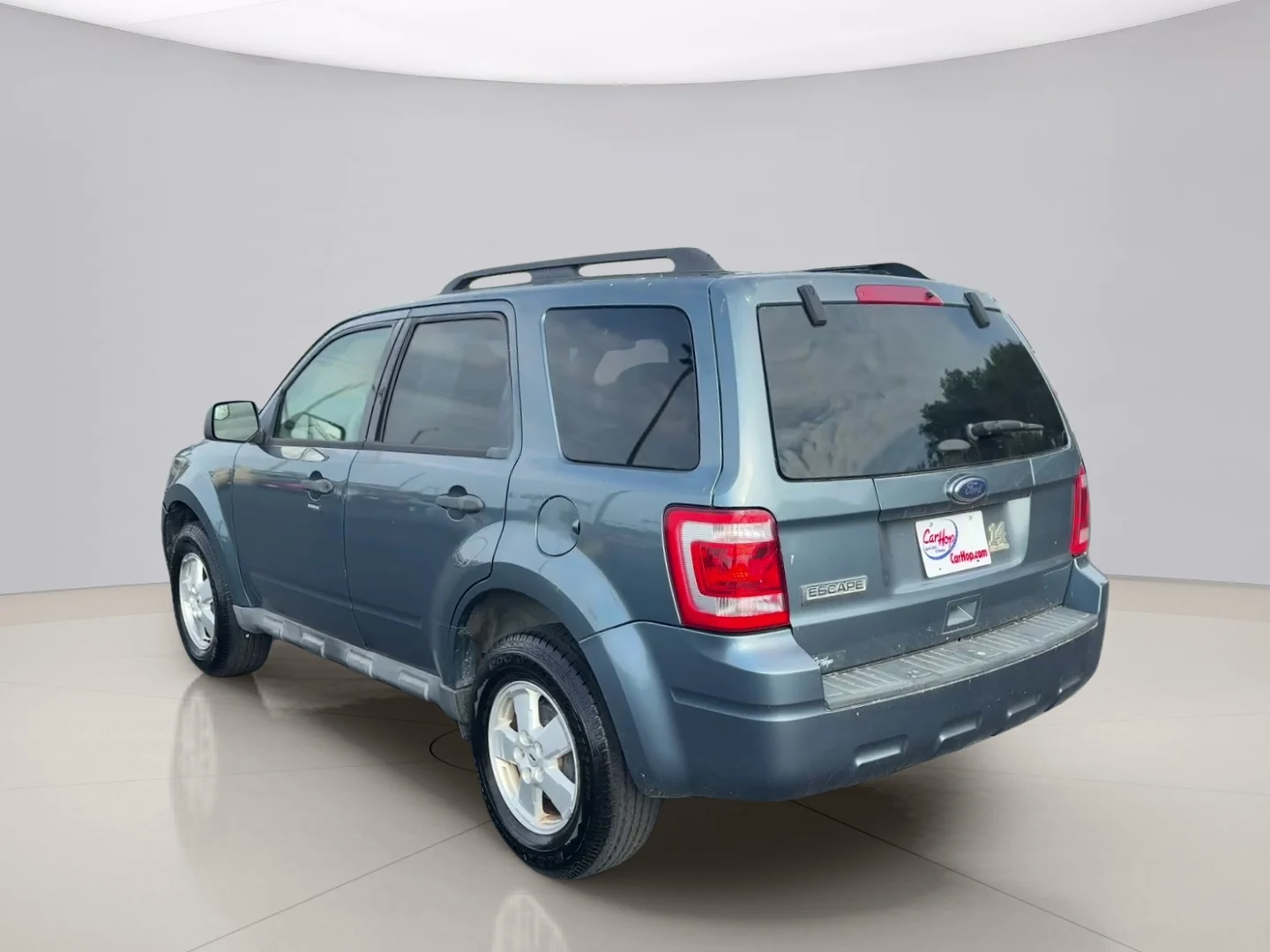 Used 2012 Gray Ford XLT image 3