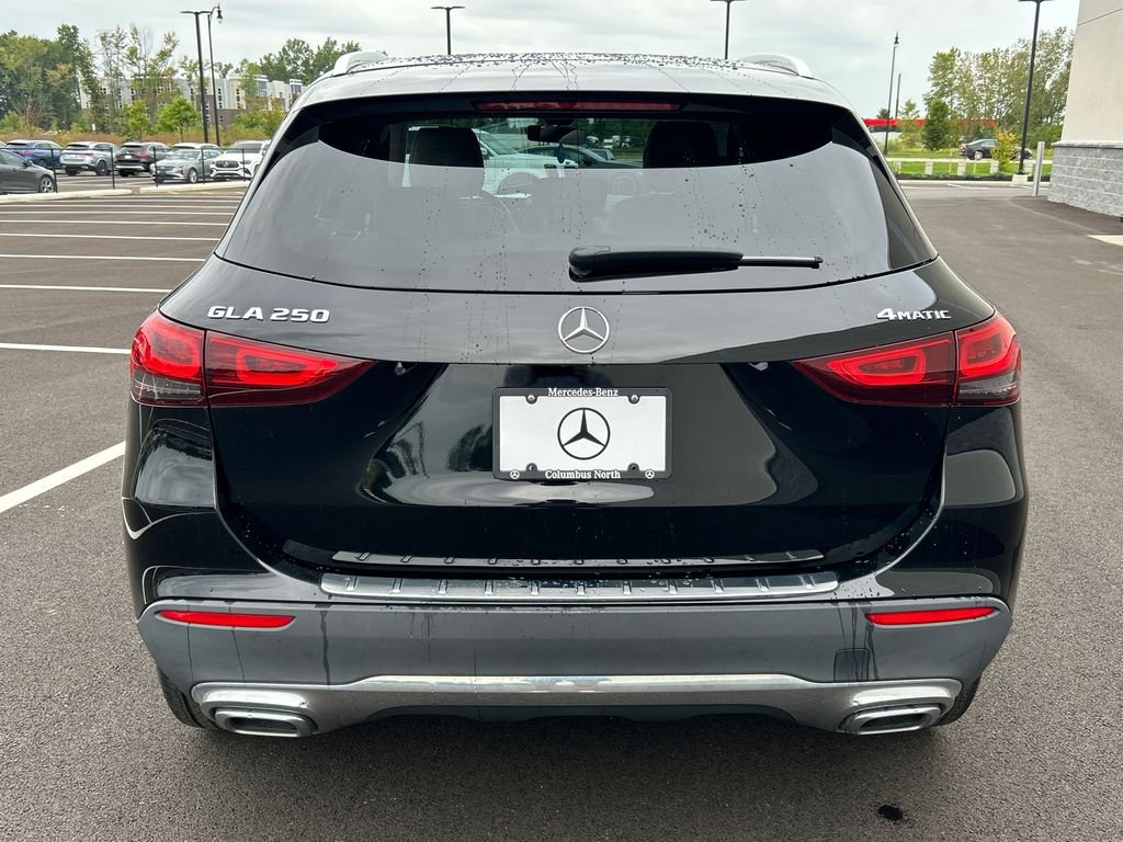 Used 2023 Black Mercedes-Benz GLA 250 image 6