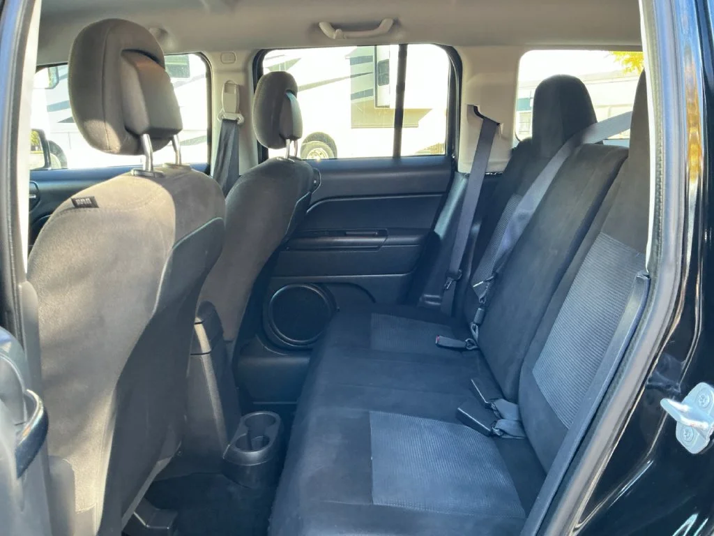 Used 2016 Black Jeep Sport image 19