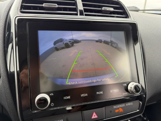 Used 2022  Mitsubishi 2.0 SE image 22