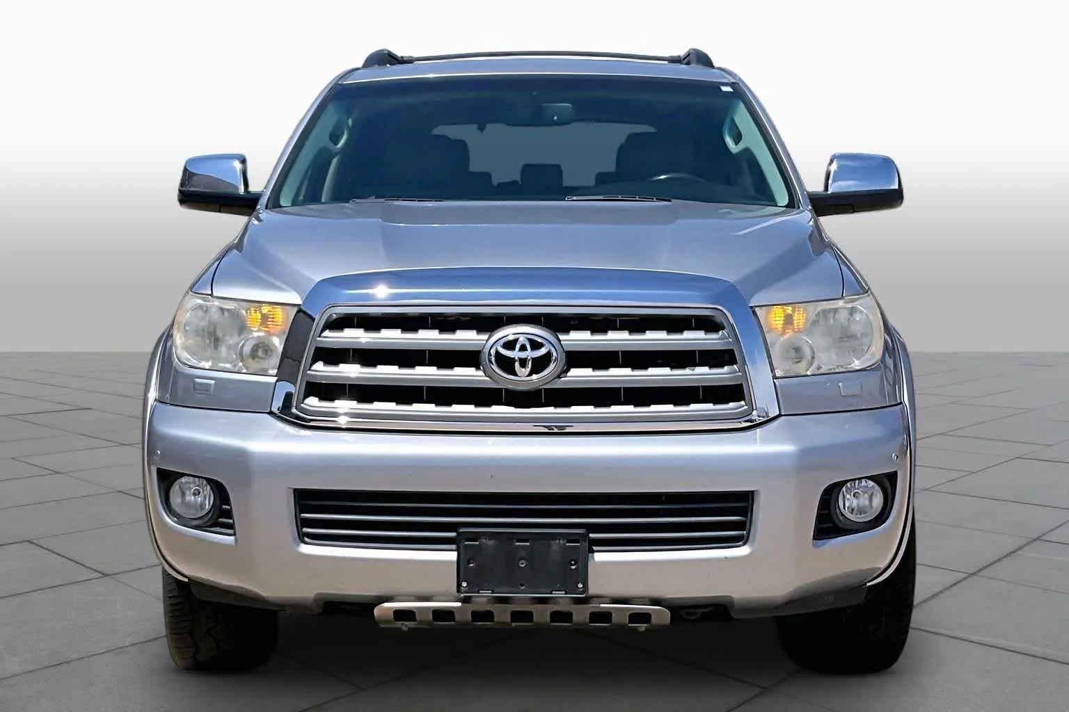 Used 2010 Silver Sky Metallic Toyota Ltd image 3