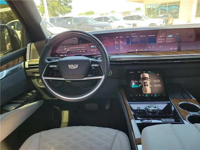 Used 2025 Black Raven Cadillac Sport Platinum 4x4 image 9