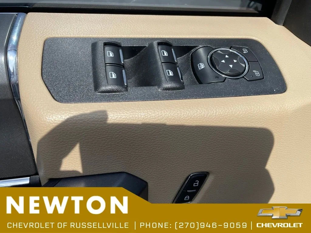 Used 2018 Shadow Black Ford XLT image 8