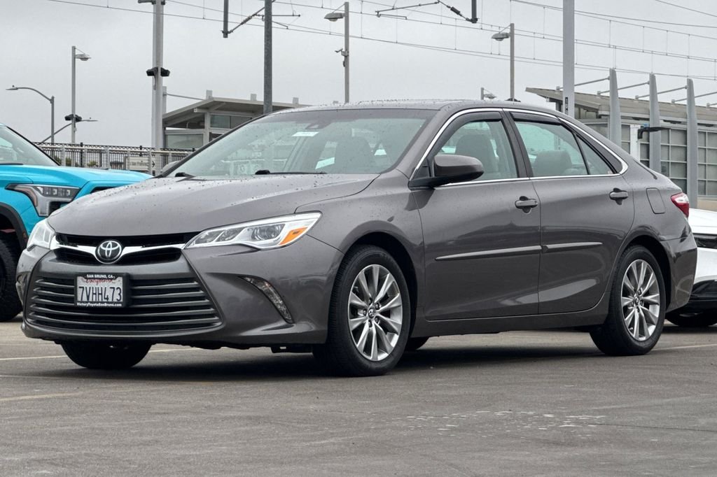 Certified Used 2017 Gray Toyota XLE image 8
