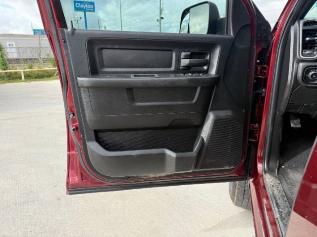 Used 2022 Delmonico Red Pearlcoat Ram Tradesman image 21