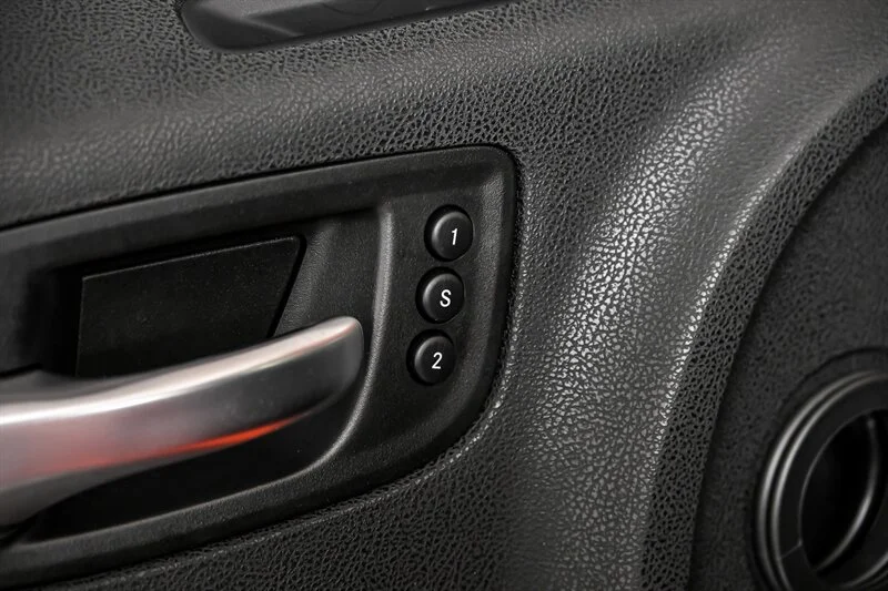 Used 2017 Go Mango Dodge R/T Scat Pack image 14