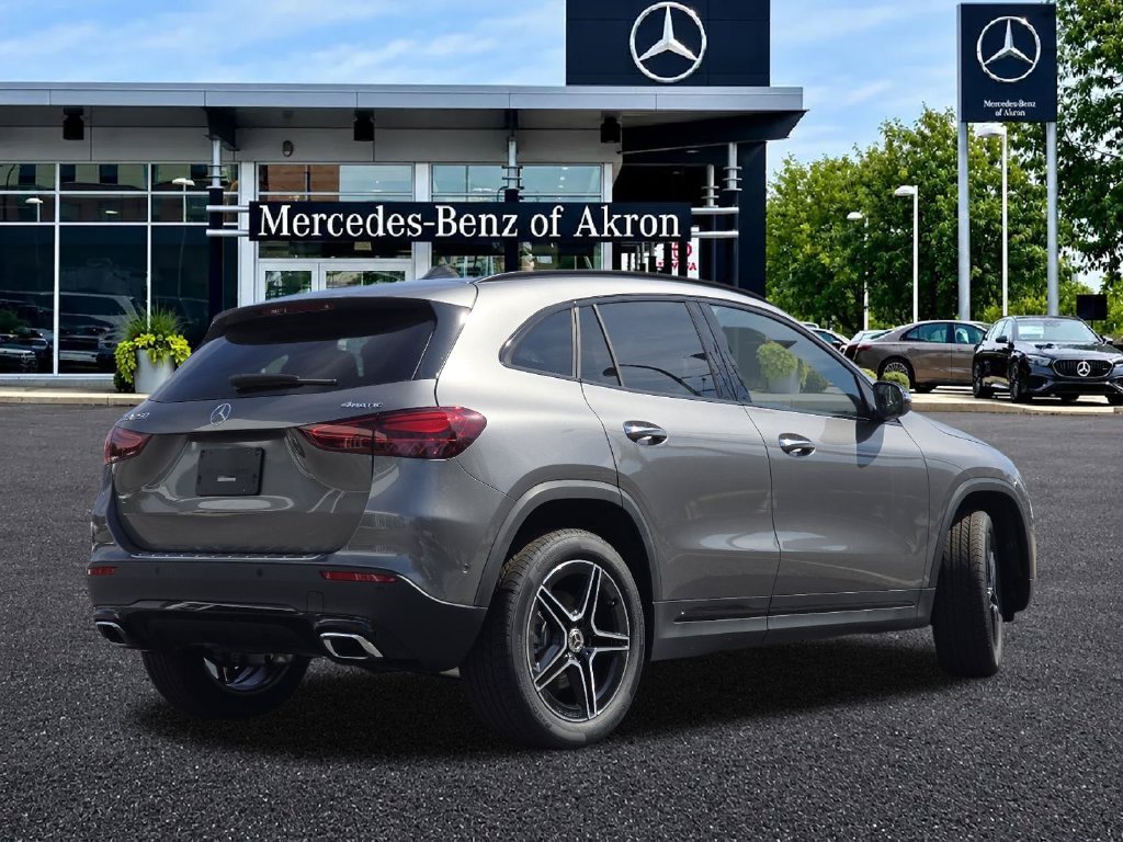 New 2026 Mountain Grey Metallic Mercedes-Benz GLA 250 image 26