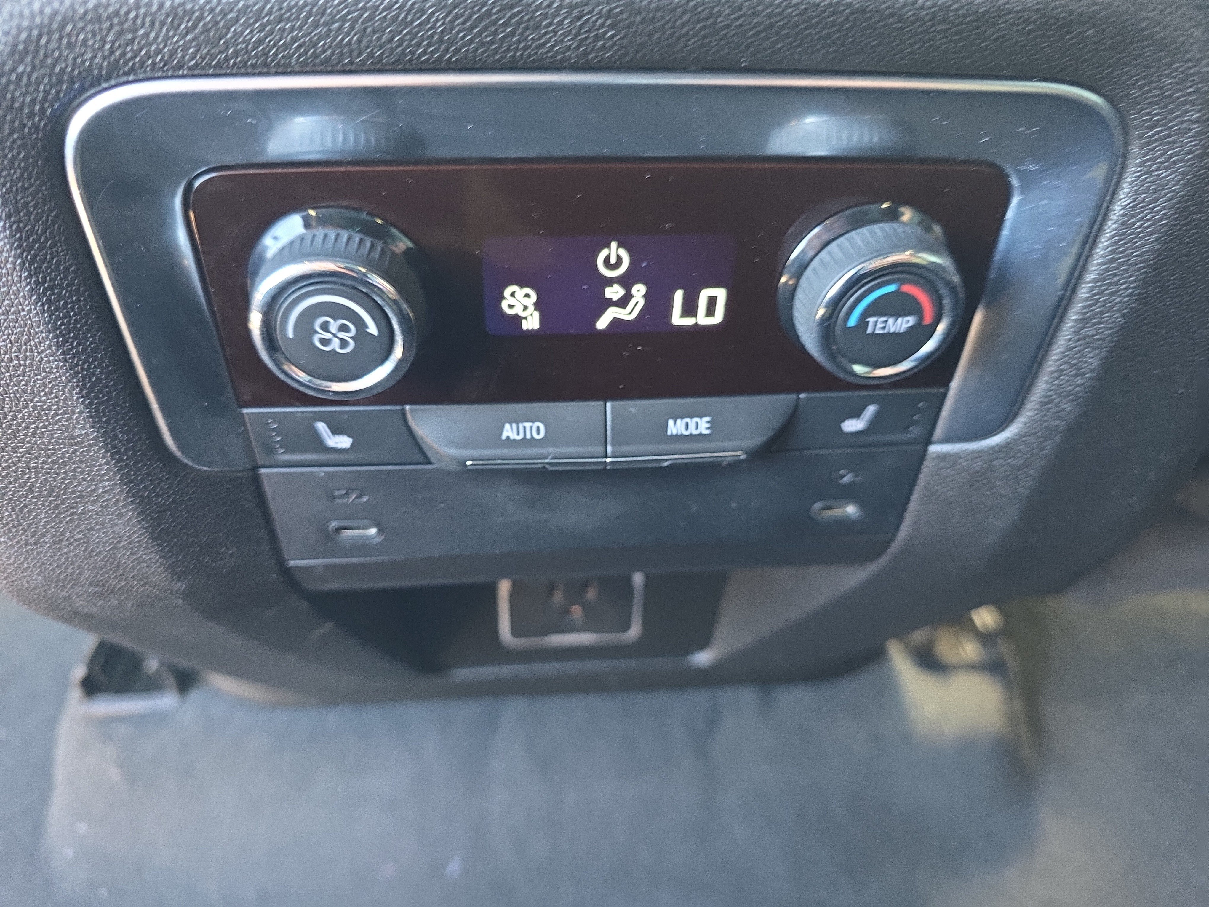 Used 2026 Summit White Chevrolet RST image 12