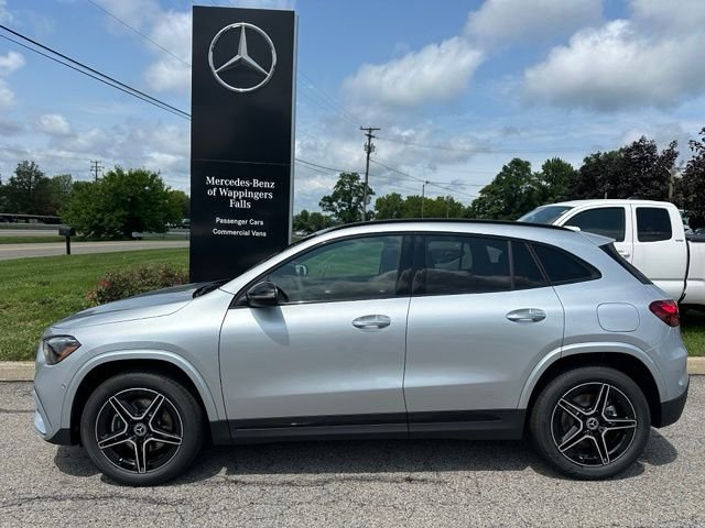 New 2026 Cirrus Silver Metallic Mercedes-Benz GLA 250 image 2
