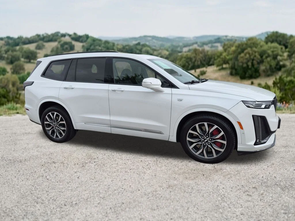 Used 2023 White Cadillac Sport image 14