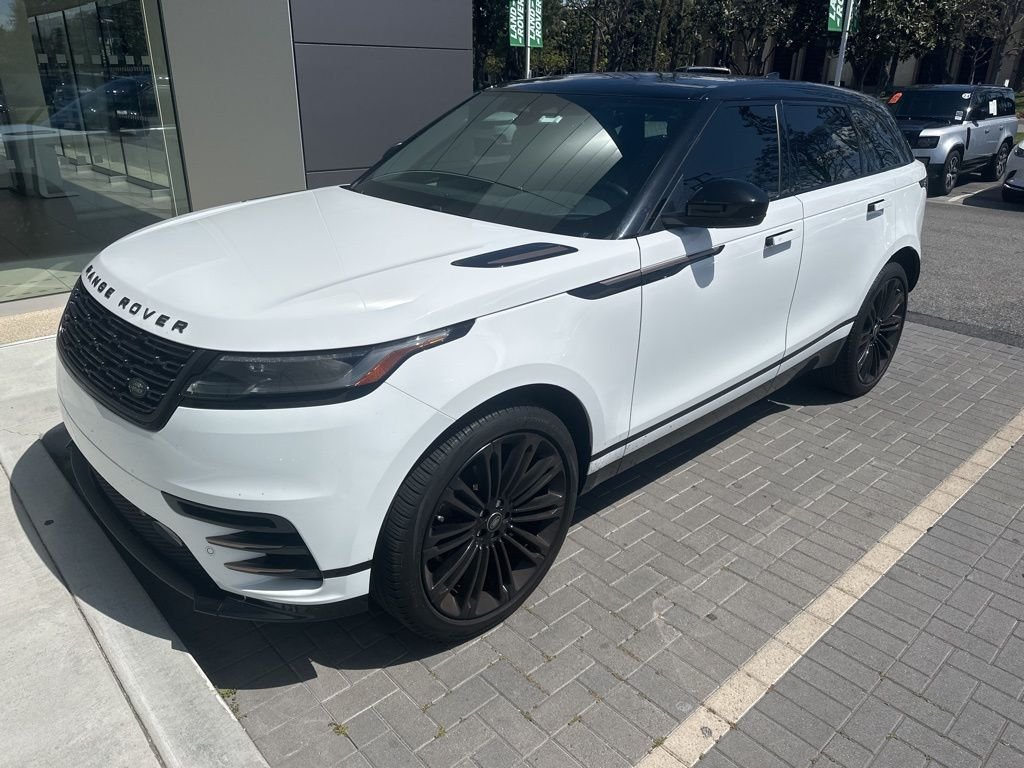 2024 Land Rover Range Rover Velar P250 Dynamic SE's photo
