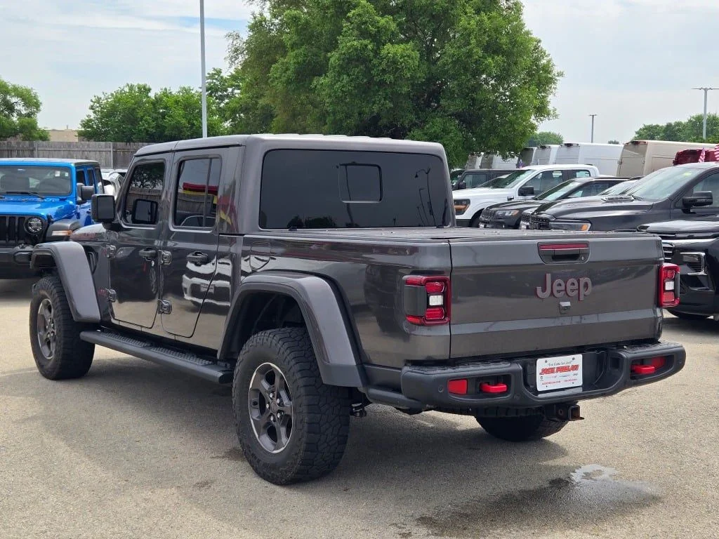 Used 2021 Gray Jeep Rubicon image 14