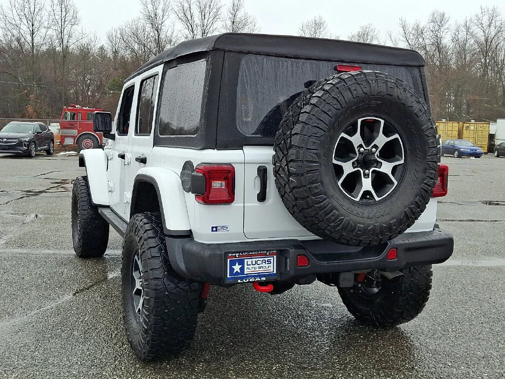 Used 2023 Bright White Clearcoat Jeep Rubicon image 9