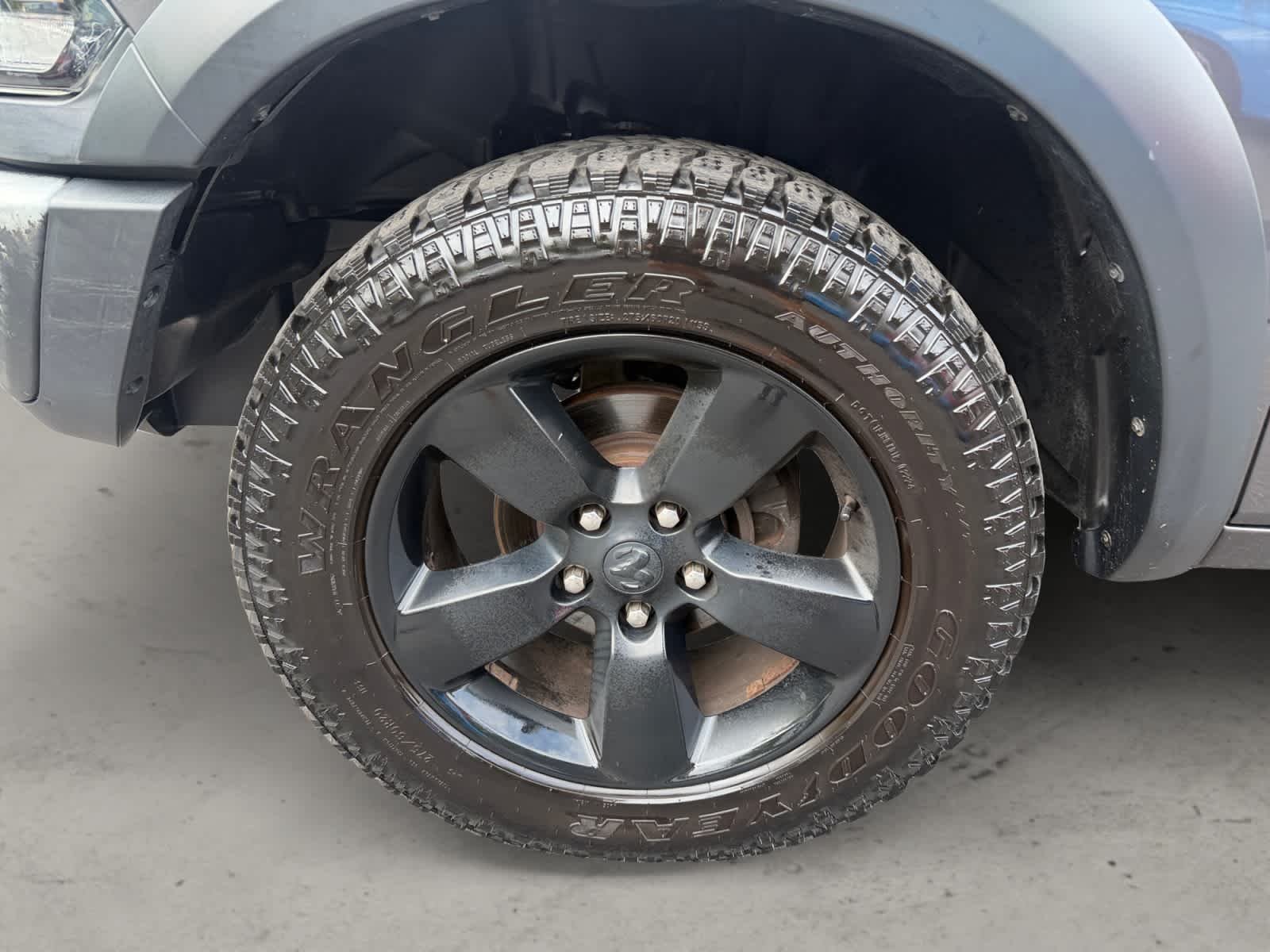 Used 2019 Granite Crystal Metallic Clearcoat Ram Warlock image 12