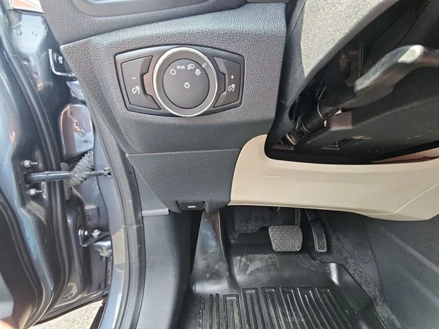 Used 2022 Gray Ford S image 18