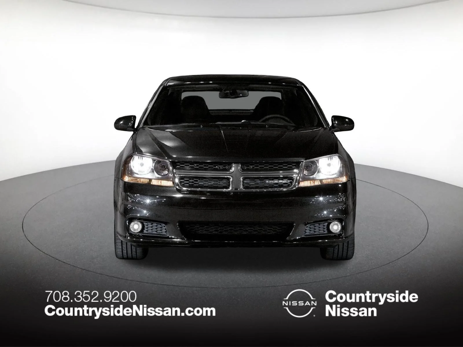 2013 Dodge Avenger SE's photo