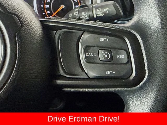 Used 2021 Green Jeep Sport image 11