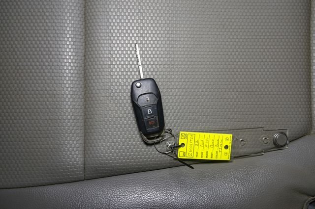 Used 2022 Black Ford XL image 33
