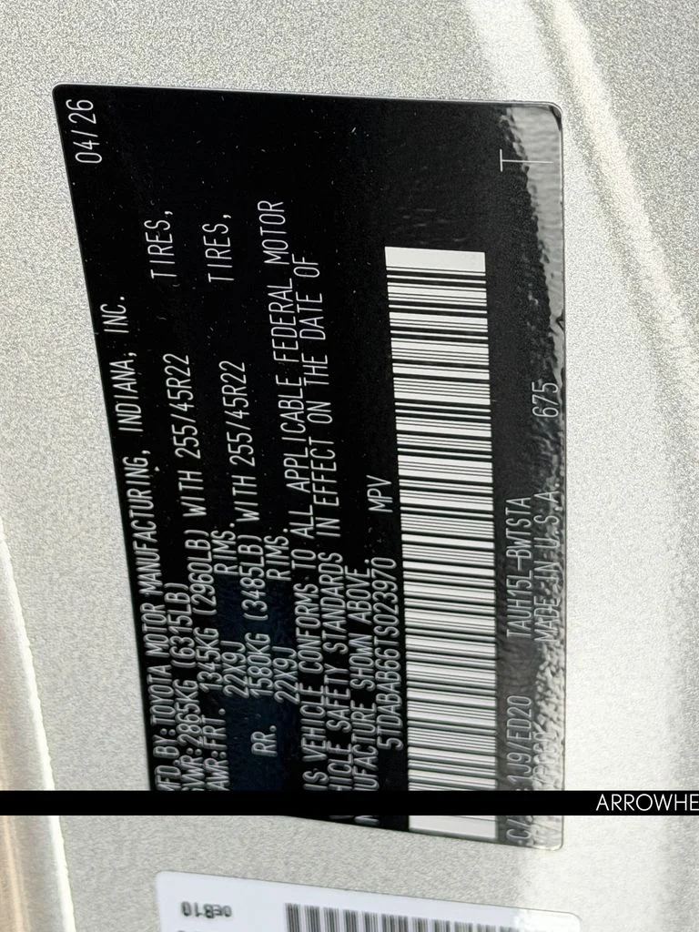 New 2026 Silver Lexus 500h F SPORT Performance Premium image 25