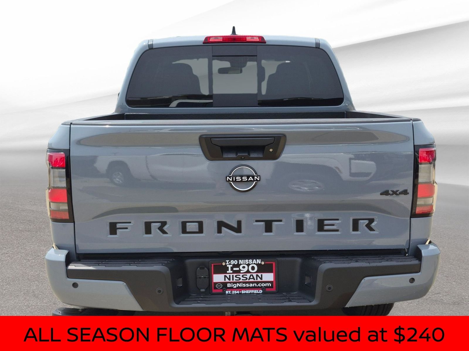 New 2026 Boulder Gray Pearl Nissan Crew Cab SV image 8