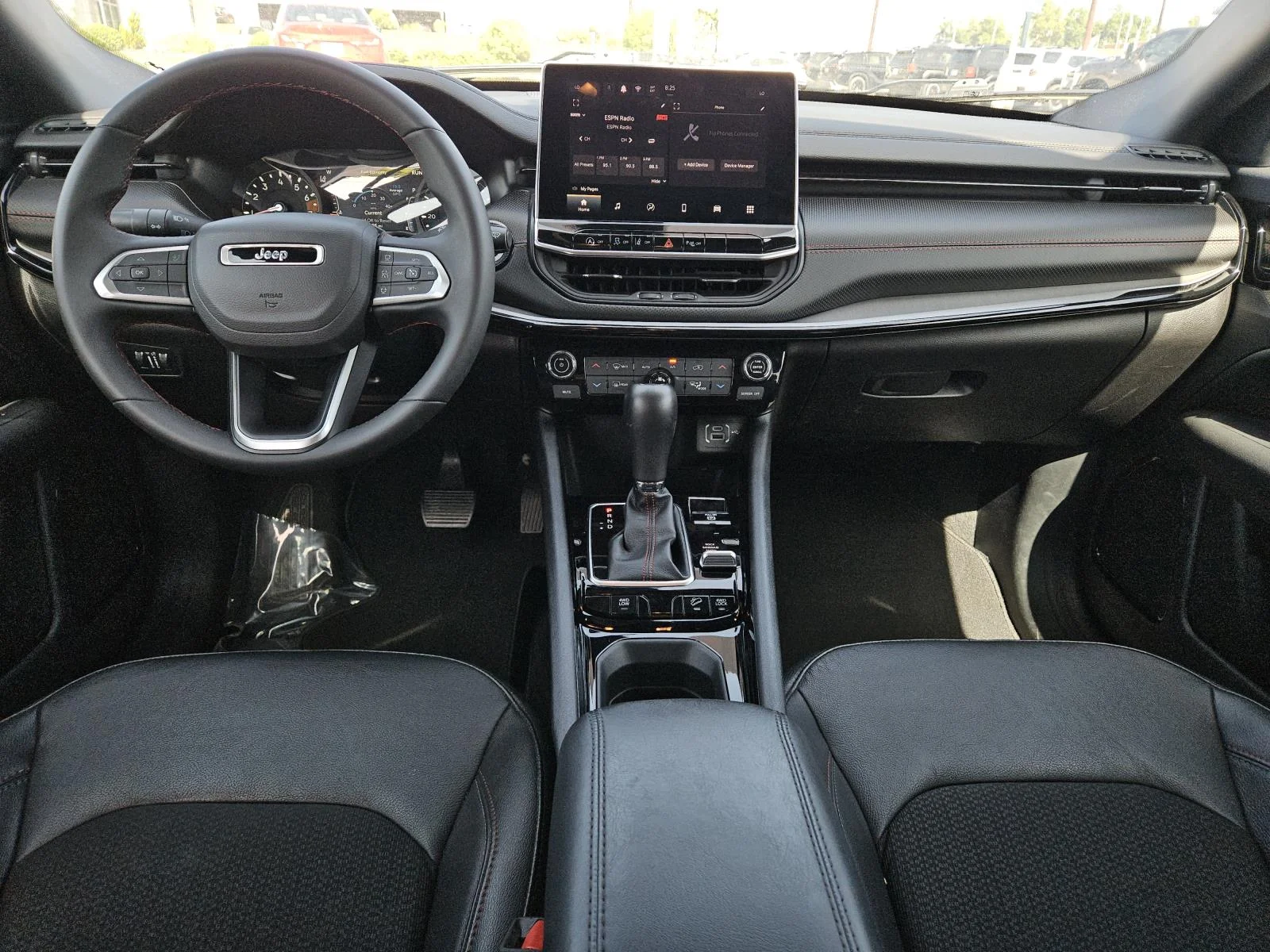 2025 Jeep Compass Trailhawk - Photo 12