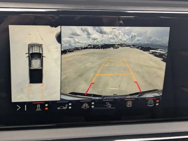 Used 2026 Silver GMC AT4 image 20