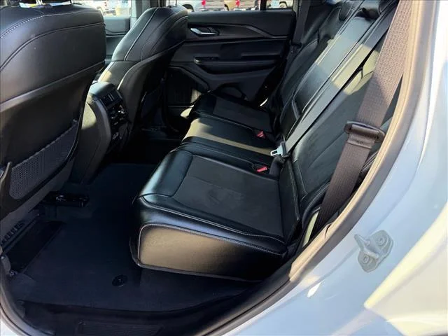 Used 2025 Bright White Clearcoat Jeep Altitude X image 11