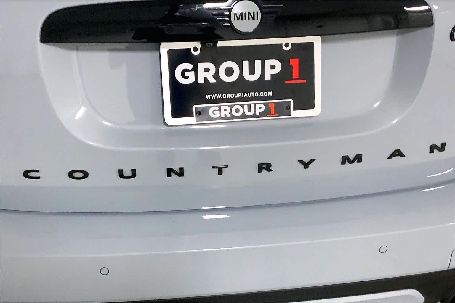 Used 2023 Momentum Grey MINI Cooper S image 9