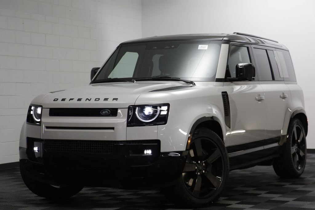 2026 Land Rover Defender 110 X-Dynamic SE P400's photo