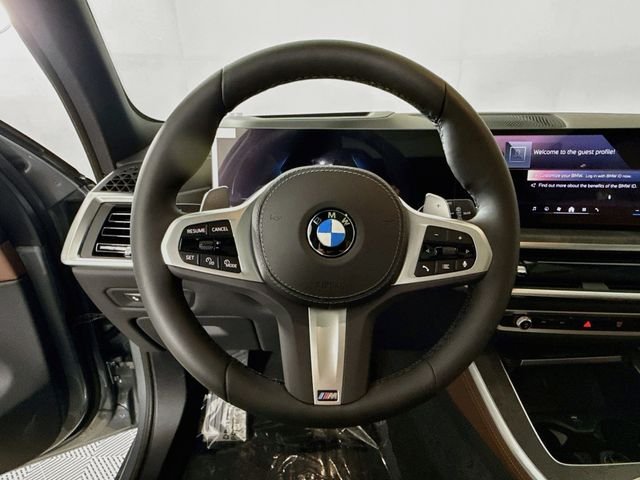 New 2026 Gray Metallic BMW xDrive40i image 11