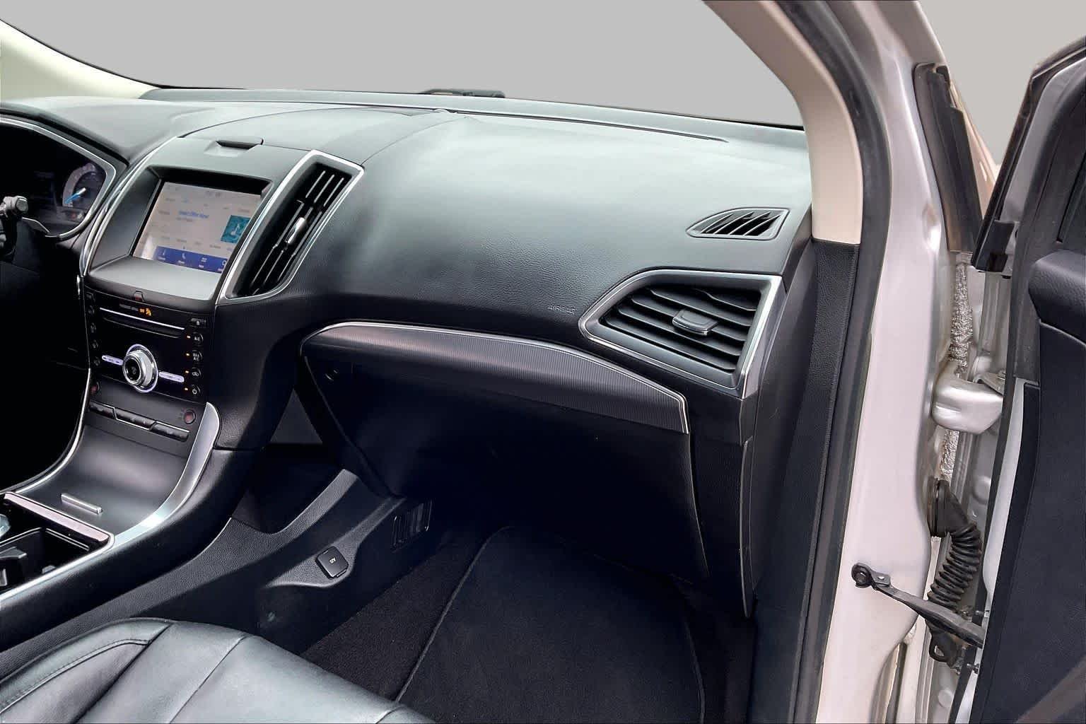 Used 2019 Ingot Silver Metallic Ford Titanium image 18
