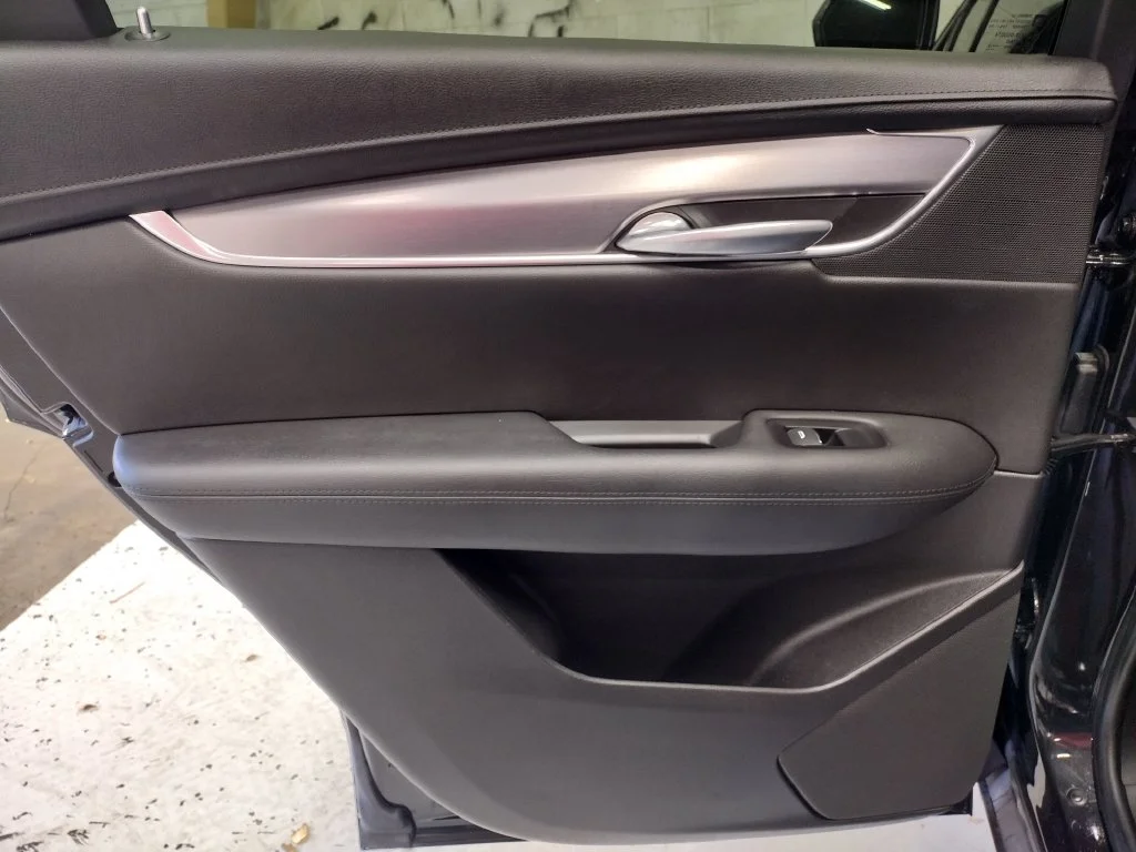Used 2019 Black Cadillac Luxury image 18