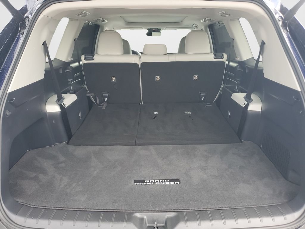 Certified Used 2026  Toyota XLE image 9