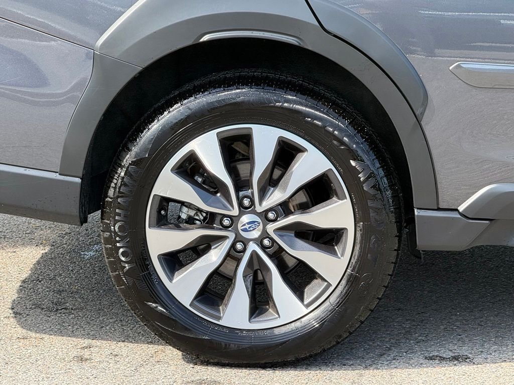 Used 2025 Gray Subaru Limited image 13
